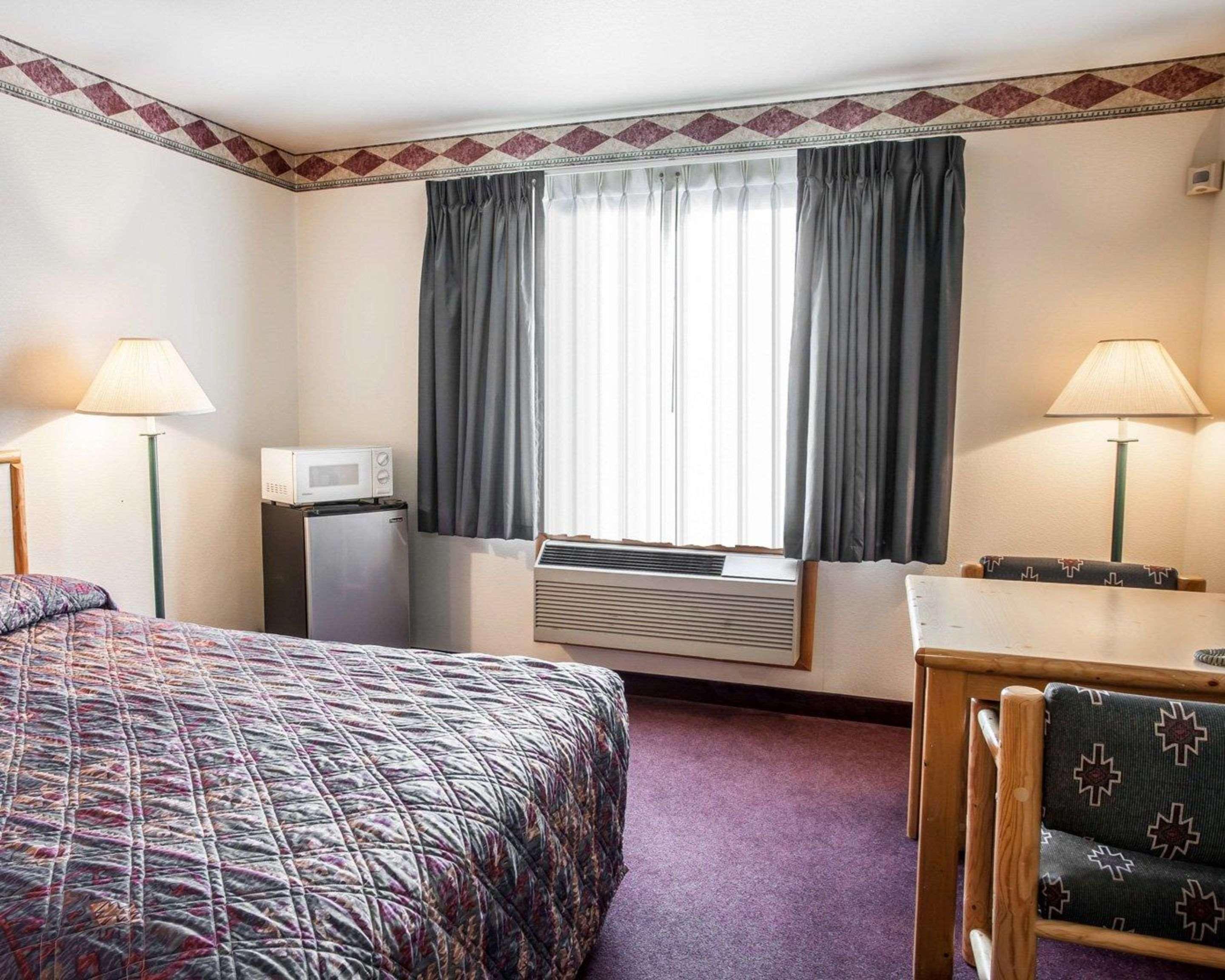Rodeway Inn & Suites Spokane Valley Esterno foto