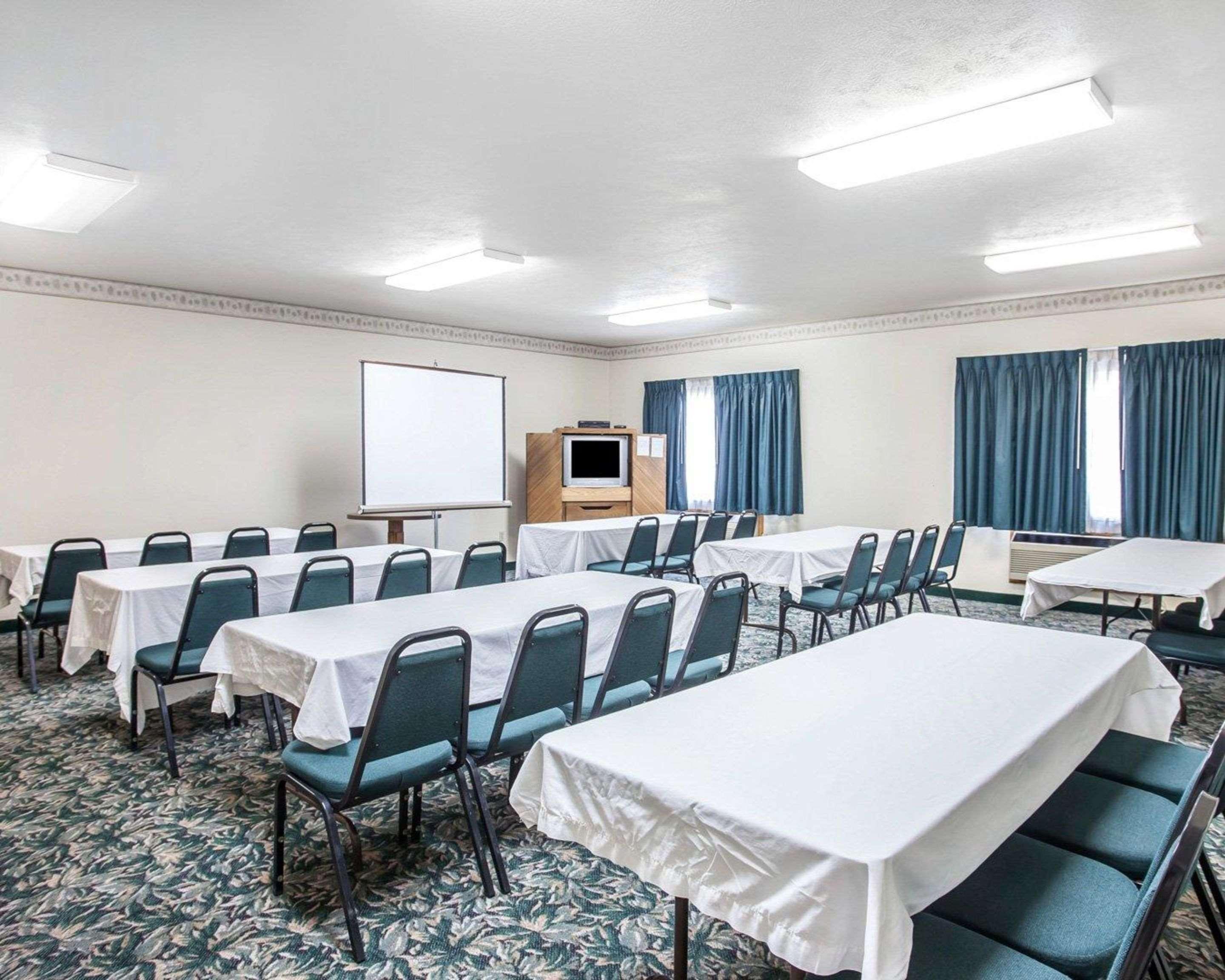 Rodeway Inn & Suites Spokane Valley Esterno foto