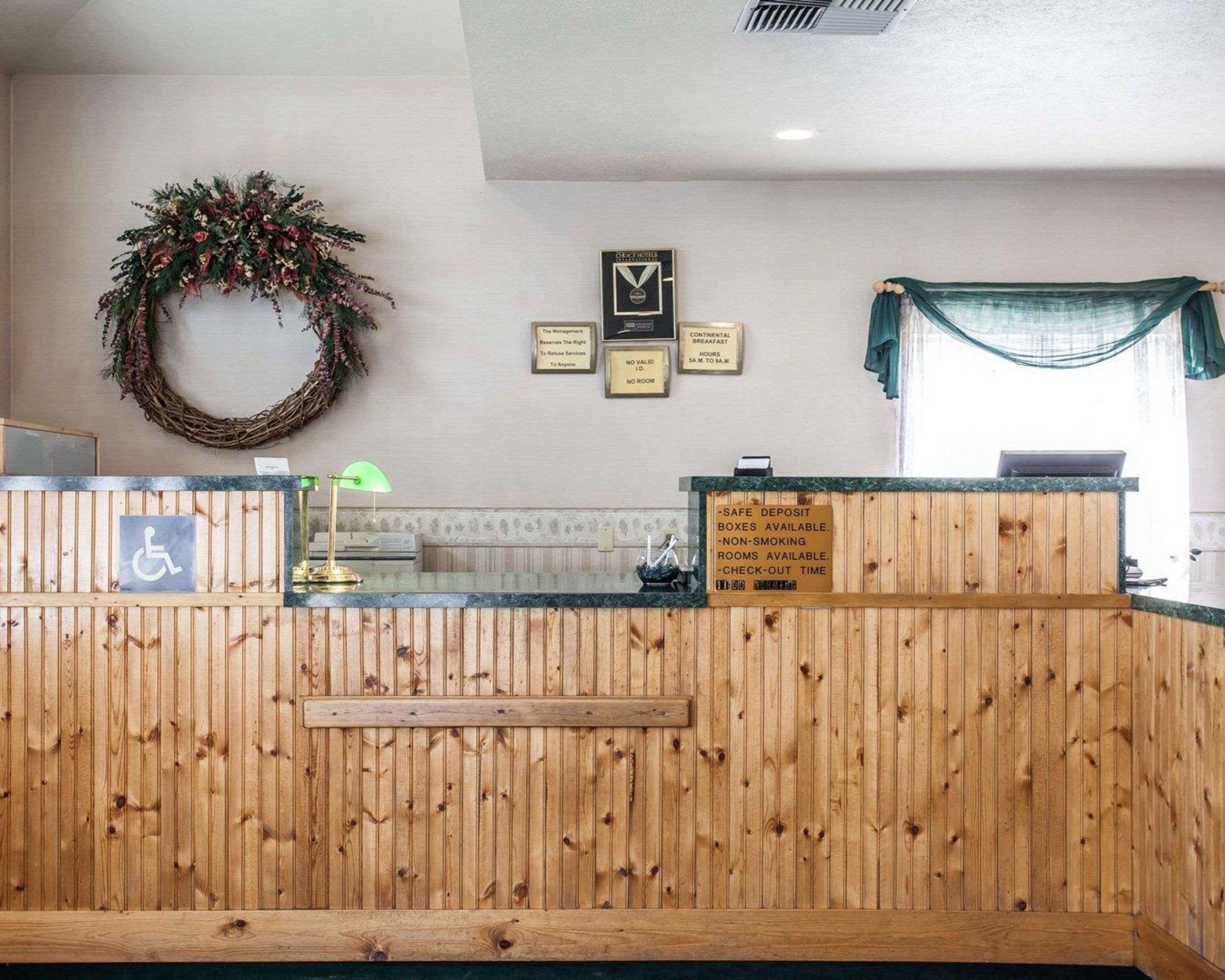Rodeway Inn & Suites Spokane Valley Esterno foto