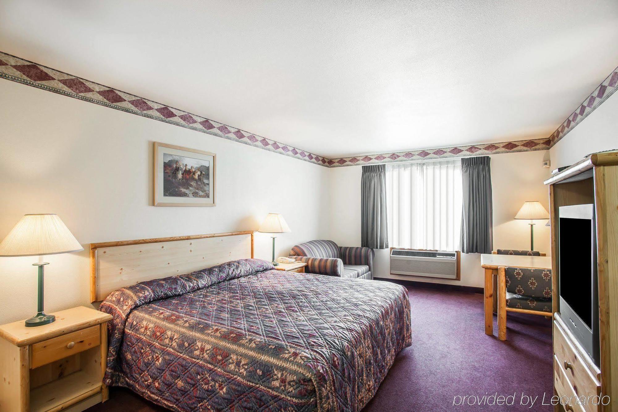 Rodeway Inn & Suites Spokane Valley Esterno foto